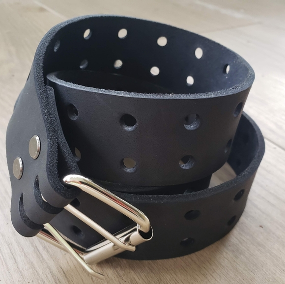 Custom Leather Hole Belt - Picture 7 of 8